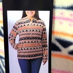 Women's Pullover 3/4 zip Hoodie